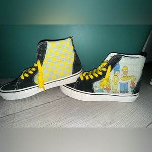 VANS Sk8-Hi x The Simpsons Sz 5.5 Family 1987/2020 Skate High Tops Checkered